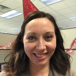 Meet your Posher, Dana